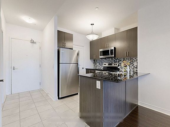 5th image of 7325 Markham Rd #630