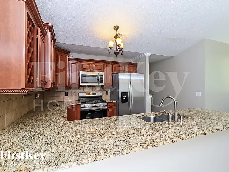 4676 Tara Creek Trl — Photo 7