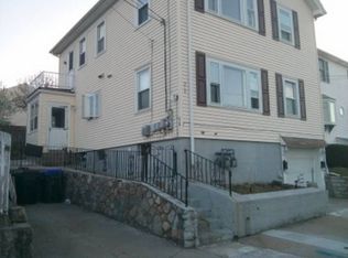 220 Sunbury St, Providence, RI 02908