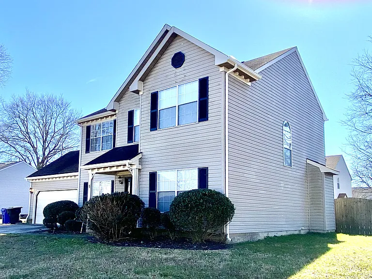 5 Shoal Ct — Photo 1