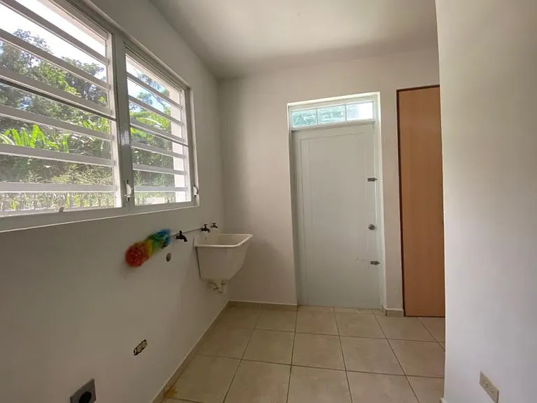 247 Villa Tuli Miradero Gdns — Photo 17