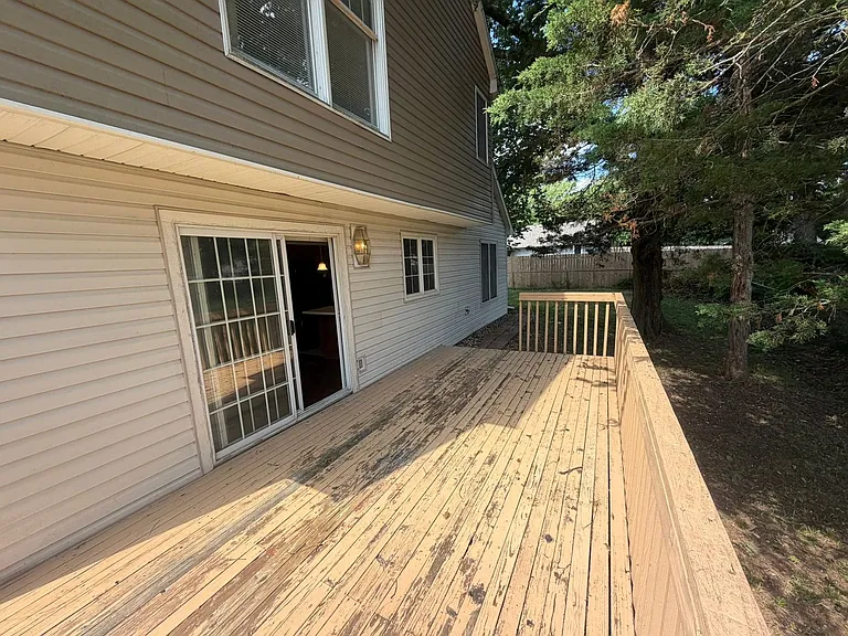 401 Dustin Dr — Photo 25