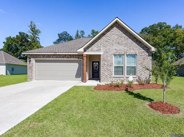 4948 Catalpa Dr, Addis, LA 70710