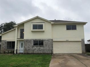 2707 Oakdale Ct, Stafford, TX 77477