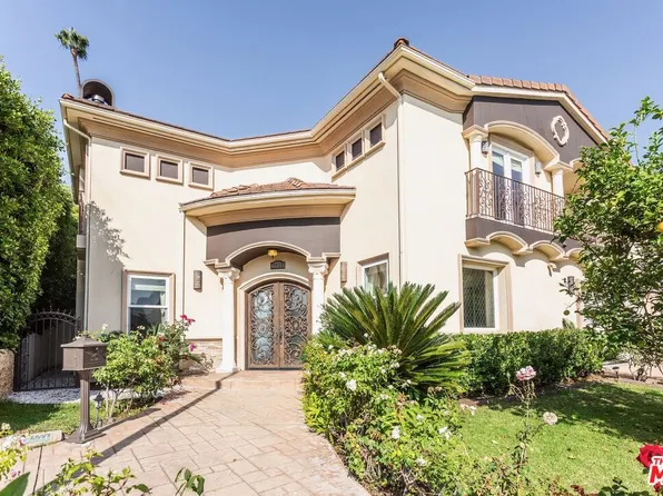 11925 Charnock Rd, Los Angeles, CA 90066