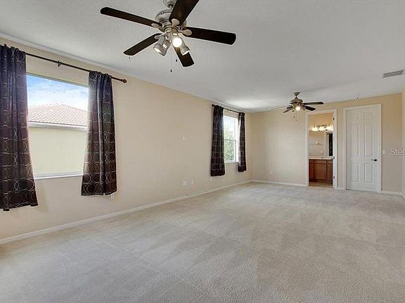 5th image of 3810 Shoreview Dr