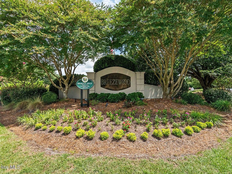 1st image of 4144 Breezewood Dr APT 104
