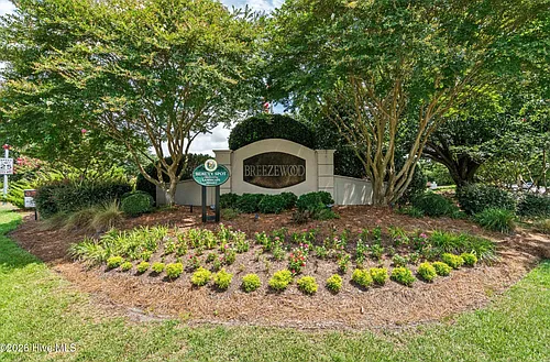 4144 Breezewood Dr #104 Photo 1