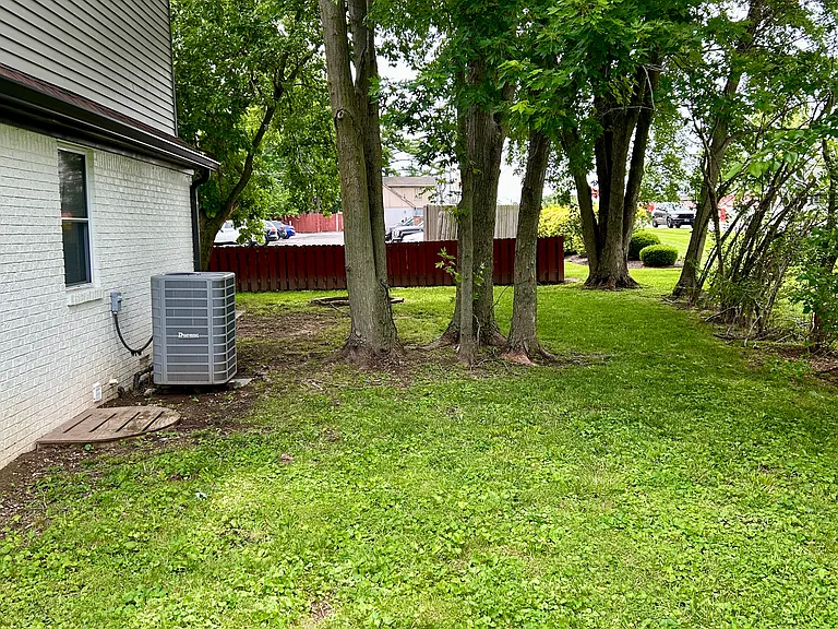 1286 Stonegate Rd — Photo 25