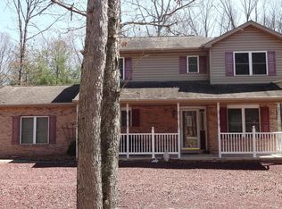 2 Lacona Drive Eagle Rock, Hazle Township, PA 18202