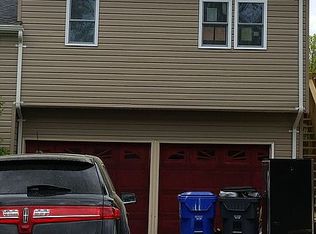 2421 Hunting Ln, Waldorf, MD