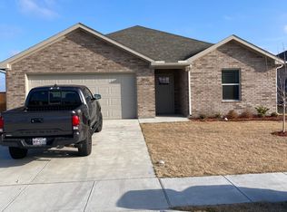 2935 Peony Dr, Sherman, TX 75092