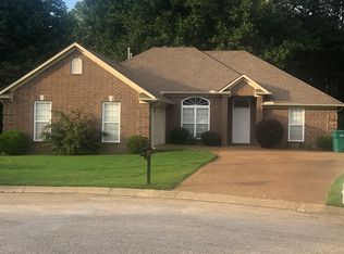 62 Riley Cv, Medina, TN 38355