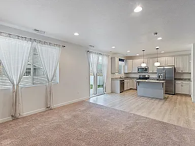 1546 W Parkview Dr — Photo 6