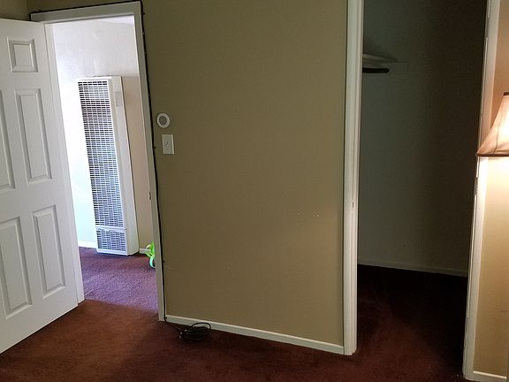 4th image of 600 W Buena Vista St #606
