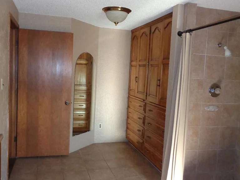 303 N Kansas Ave #201 — Photo 11