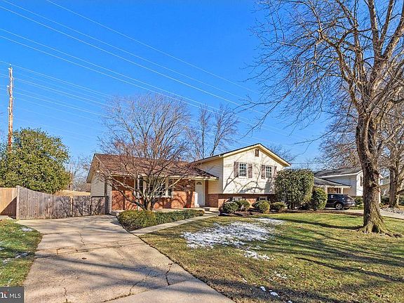 2nd image of 11701 Greenlane Dr