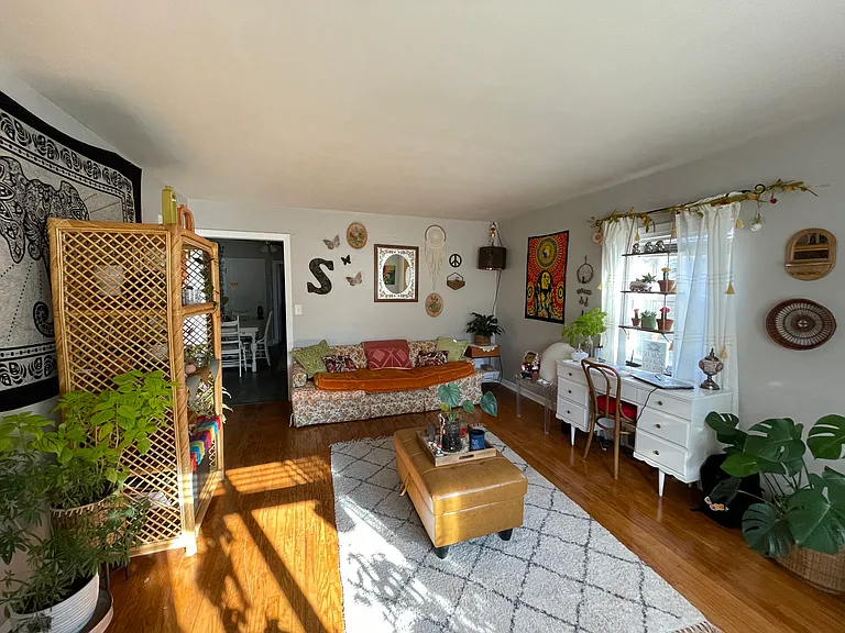 1151 Oakdale Ave — Photo 10