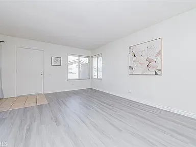 16920 Colchester Way — Photo 37