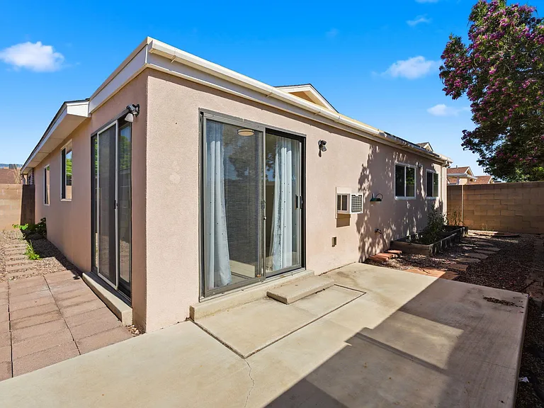 8319 Santa Clarita St NE — Photo 28