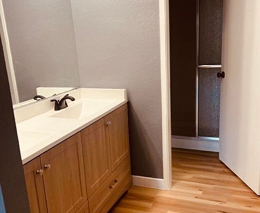 3rd image of 6268 Hansen Dr
