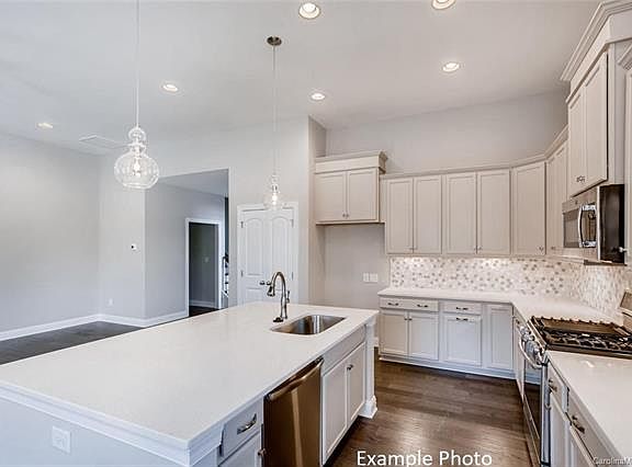 4th image of 1116 Mayapple Way #183