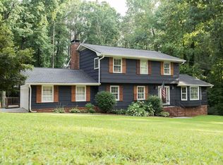 4989 Mountclaire Rd, Stone Mountain, GA 30087