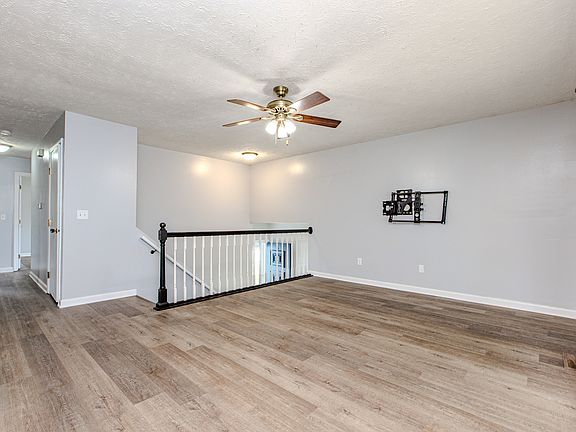 5th image of 1508 Ridgeport Ave