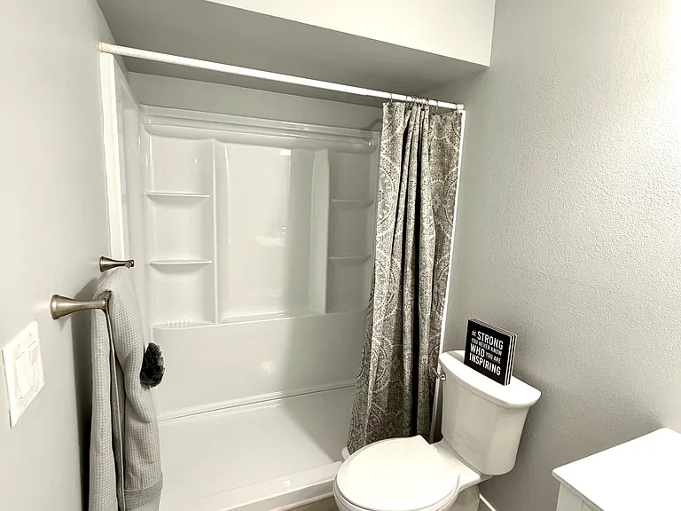 26090 Portrush Dr — Photo 50