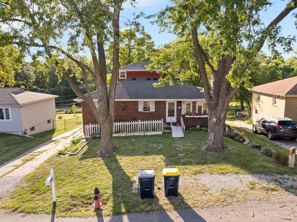 4930 N Newton Ave, Kansas City, MO 64119
