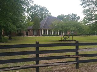 7945 Campbell Rd, Orange, TX 77632