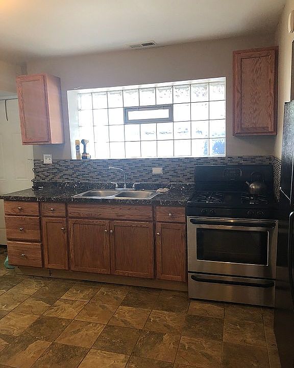 2nd image of 1803 N Kedvale Ave