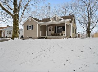 606 S Monroe St, Mackinaw, IL