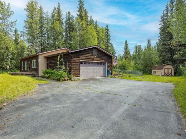 2699 Bear Ave, North Pole, AK 99705