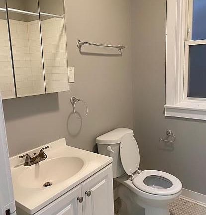 5th image of 6558 S Western Ave #3M