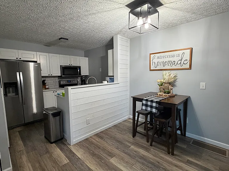 9135 Parkpoint Ln — Photo 9