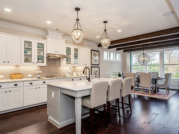 5th image of 519 Lakeview Dr #14MB06