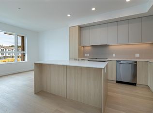 3564B Ryder Hesjedal Way #310, Colwood, BC V9C 0R5