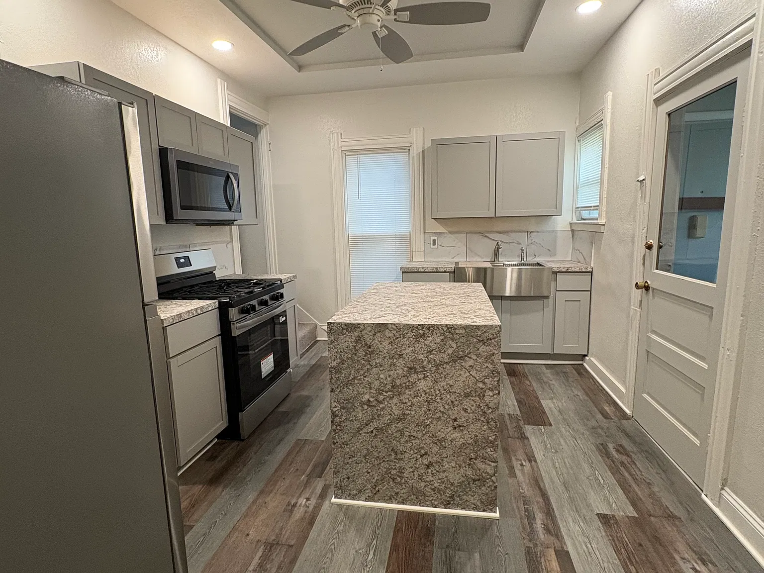 4 bed, 1.5 bath, 1656 sqft, $1,350 — Photo 1
