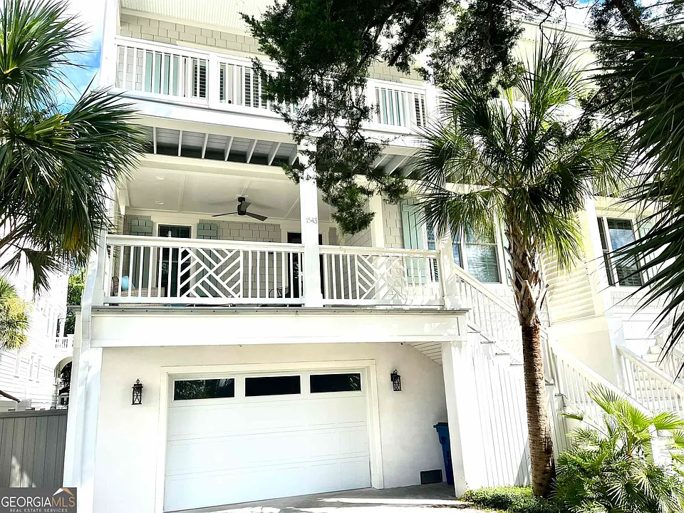 1548 Ocean Blvd
