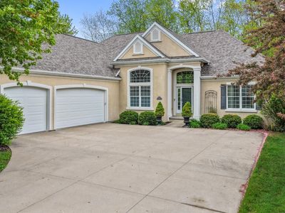 1568 Kingswood Dr, Neenah, WI, 54956
