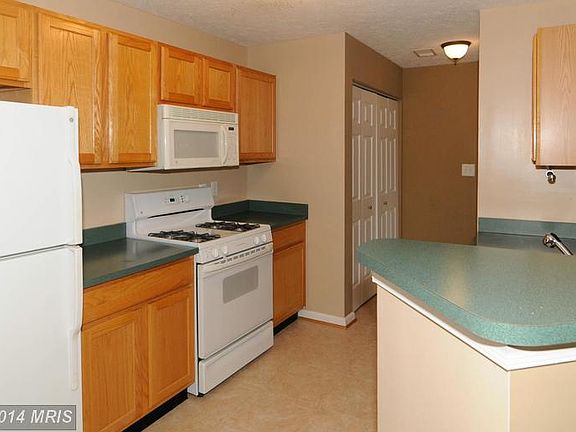 5th image of 2406 Autumn Harvest Ct Unit 201