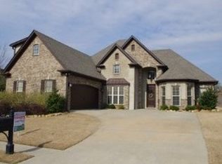 200 Macallan Dr, Pelham, AL 35124