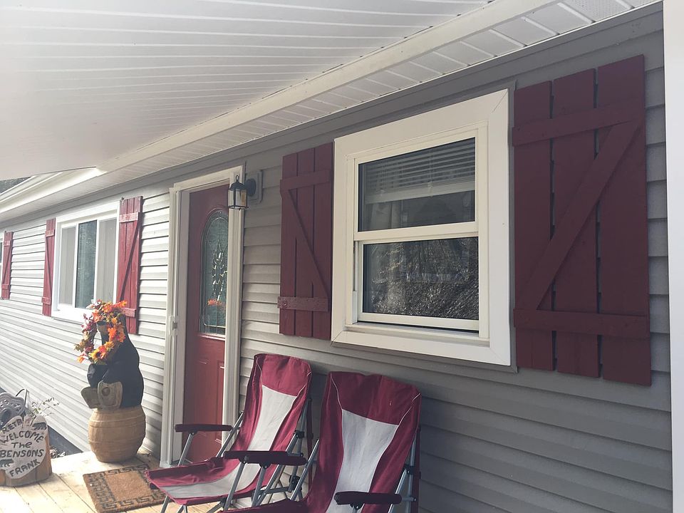 Country shutters