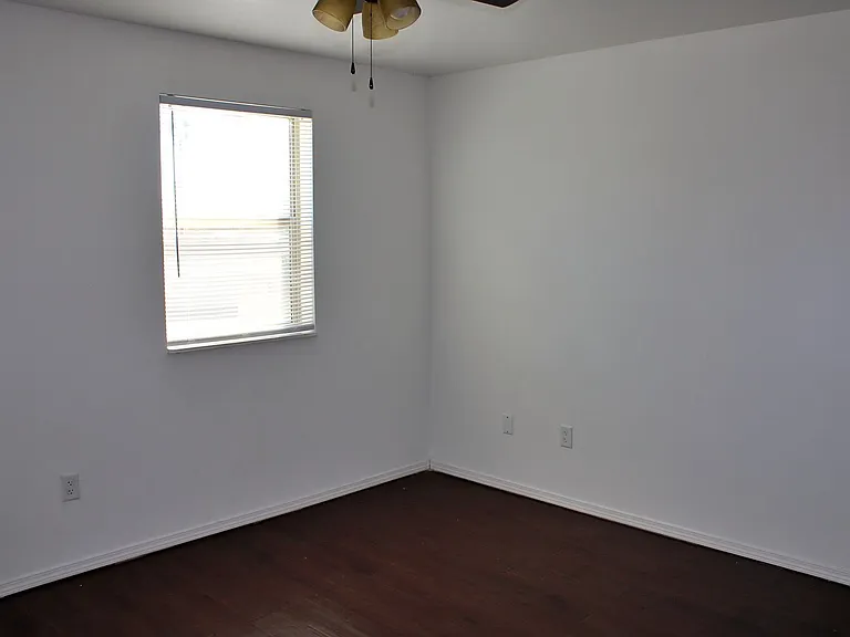 1108 Myrtle Ave — Photo 36