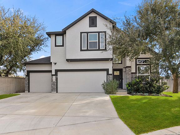 2nd image of 5702 Willow Creek Way