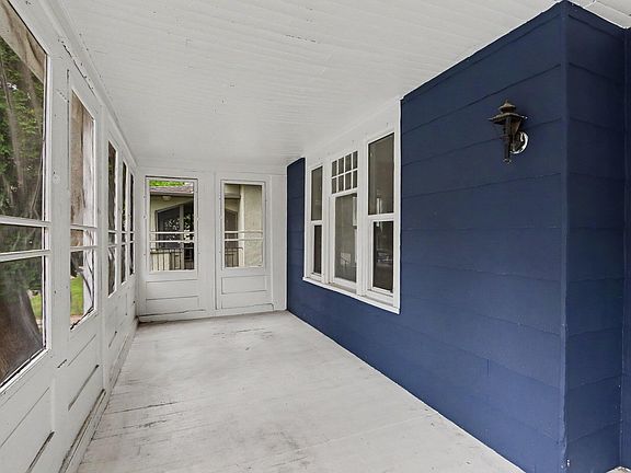 2nd image of 1236 Jefferson Ave