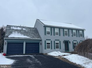 2079 Pine Cliff Rd, State College, PA 16801