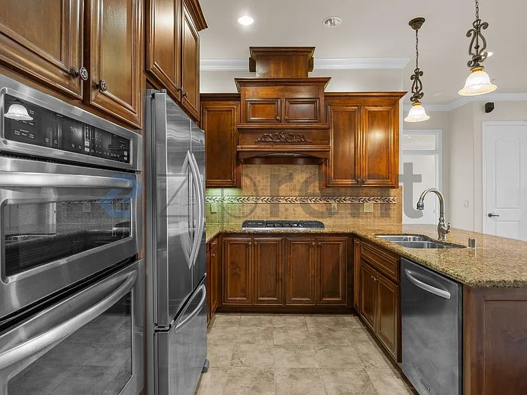 1114 Sonata Dr — Photo 10