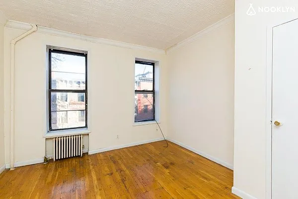 Rented by Nooklyn NYC LLC | media 8